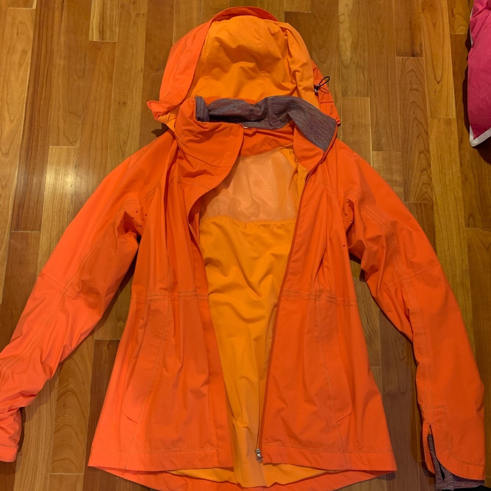Lululemon Raincoat